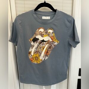 Rolling Stones logo Abercrombie Kids 11/12 tshirt
